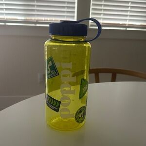 poppi Water Bottle NWOT